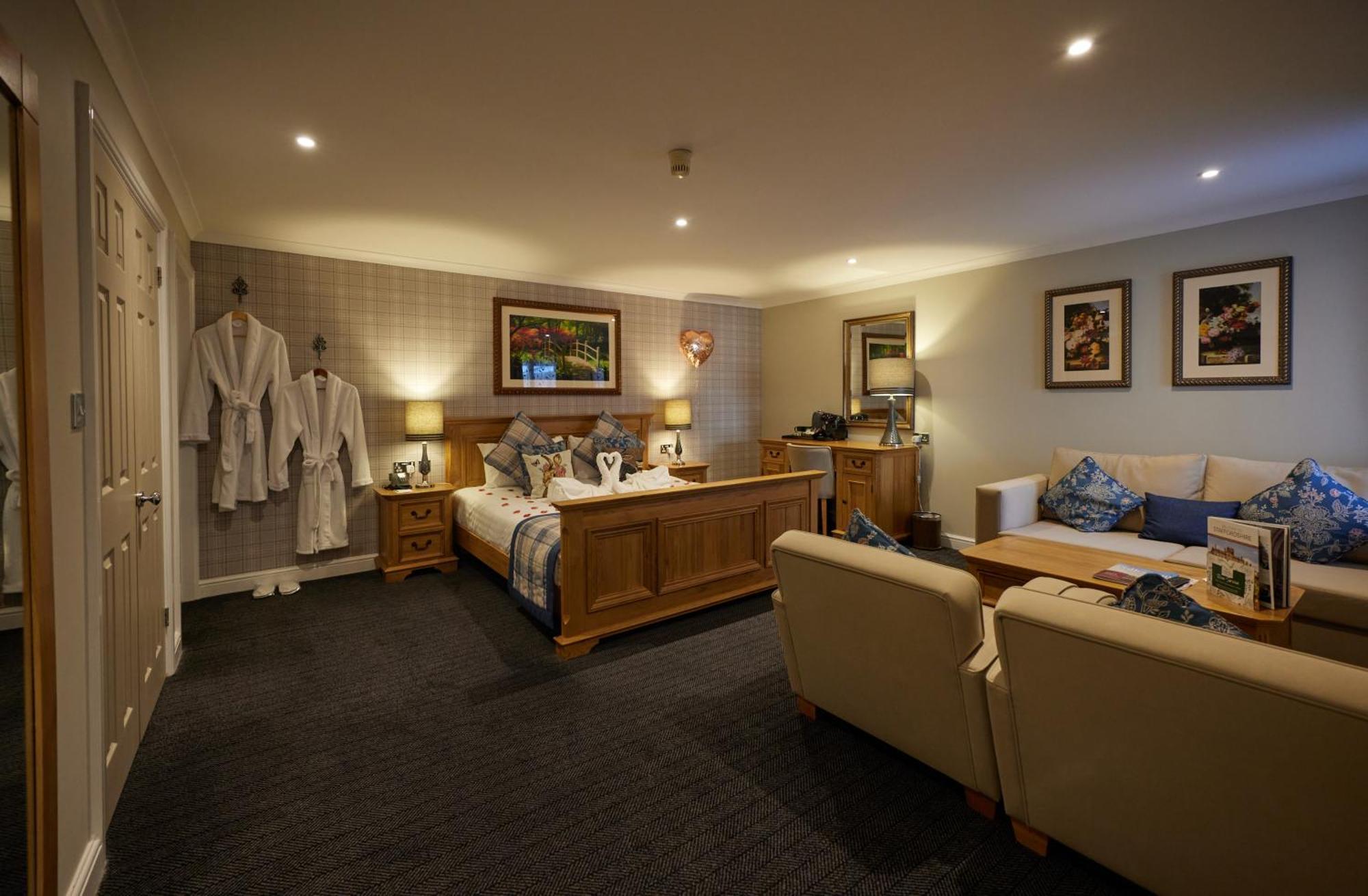 Stone House Hotel 'A Bespoke Hotel' מראה חיצוני תמונה